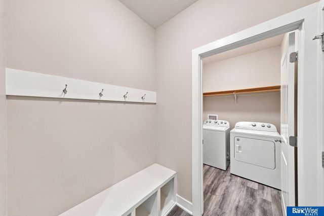3719 Broadbear Road, Lincoln, NE 68516