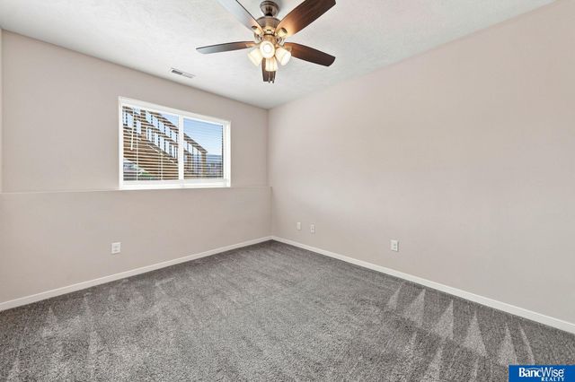 3719 Broadbear Road, Lincoln, NE 68516