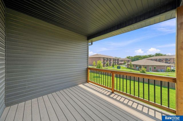 3719 Broadbear Road, Lincoln, NE 68516