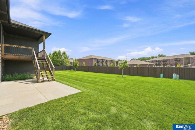 3719 Broadbear Road, Lincoln, NE 68516