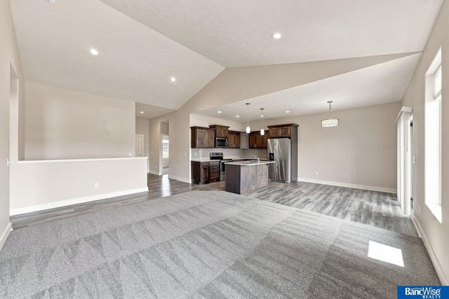 3719 Broadbear Road, Lincoln, NE 68516