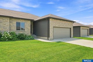 3719 Broadbear Road, Lincoln, NE 68516