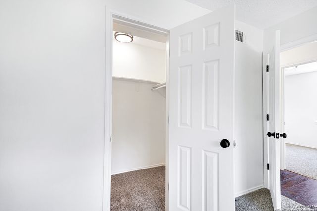 5900 LAKE SUPERIOR ST, San Antonio, TX 78222