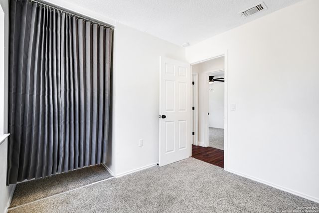 5900 LAKE SUPERIOR ST, San Antonio, TX 78222