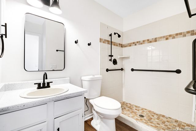 5900 LAKE SUPERIOR ST, San Antonio, TX 78222