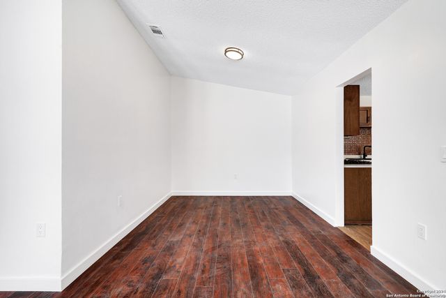 5900 LAKE SUPERIOR ST, San Antonio, TX 78222