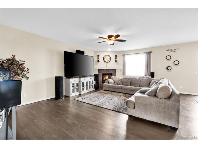 6049 Lynx Creek Cir, Erie, CO 80516