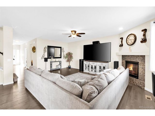 6049 Lynx Creek Cir, Erie, CO 80516