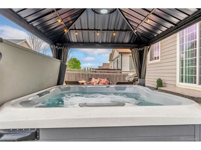 6049 Lynx Creek Cir, Erie, CO 80516