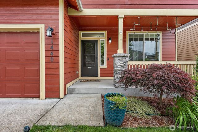 1440 Farina Loop SE, Olympia, WA 98513