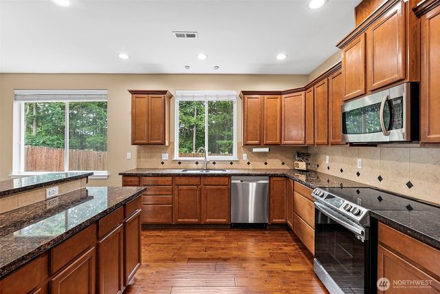1440 Farina Loop SE, Olympia, WA 98513