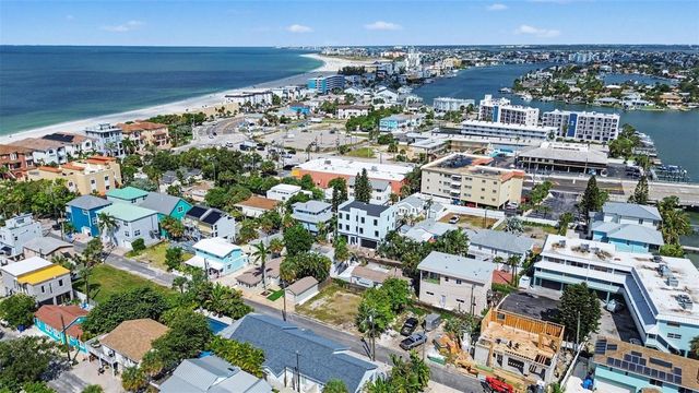 129 94TH AVENUE, Treasure Island, FL 33706