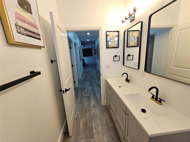 2075 JEWELL AVENUE, Winter Park, FL 32789