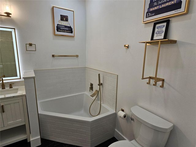 2075 JEWELL AVENUE, Winter Park, FL 32789