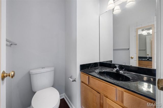 2915 Saint Vincent Avenue, St Louis, MO 63104