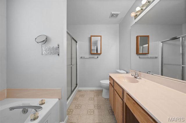 2915 Saint Vincent Avenue, St Louis, MO 63104