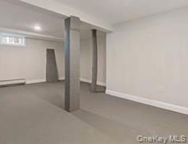 236 Maple Place, Mineola, NY 11501