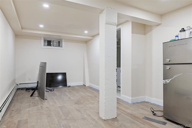 236 Maple Place, Mineola, NY 11501