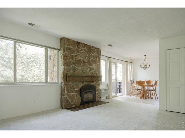 3345 Chisholm Trl C-206, Boulder, CO 80301