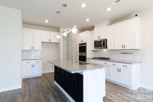 527 Palmarosa Street, Fort Mill, SC 29715