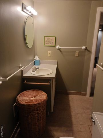 20445 Villa Grande Circle, Clinton Charter Township, MI 48038