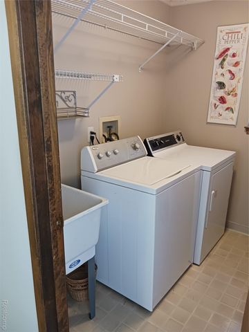 20445 Villa Grande Circle, Clinton Charter Township, MI 48038