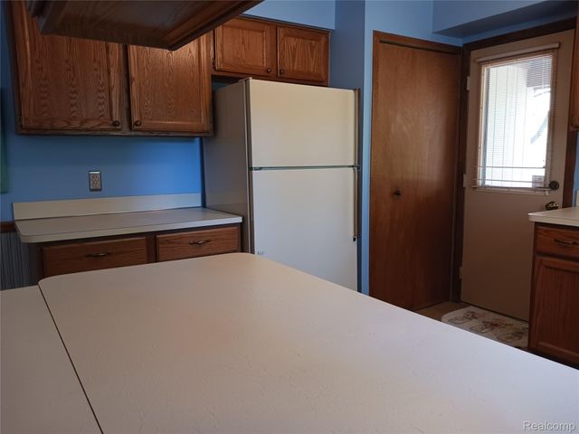 20445 Villa Grande Circle, Clinton Charter Township, MI 48038