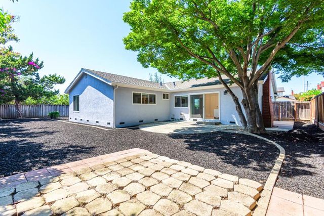 2222 Lacey Drive, Milpitas, CA 95035