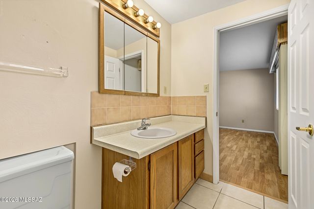 7761 E Elida Street, Tucson, AZ 85715