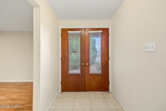7761 E Elida Street, Tucson, AZ 85715