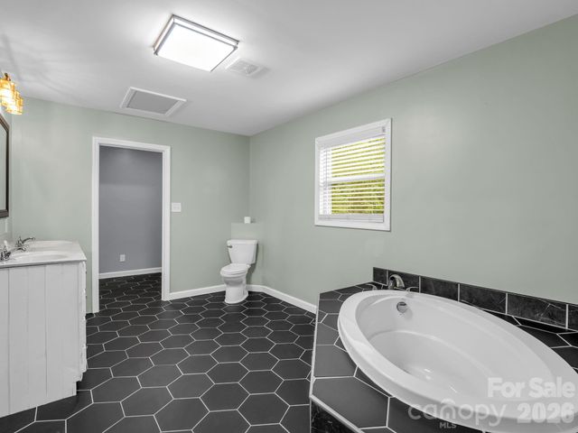103 Ross Road, Shelby, NC 28150
