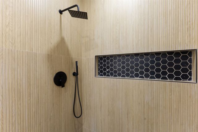 3524 Spring Avenue, Dallas, TX 75210