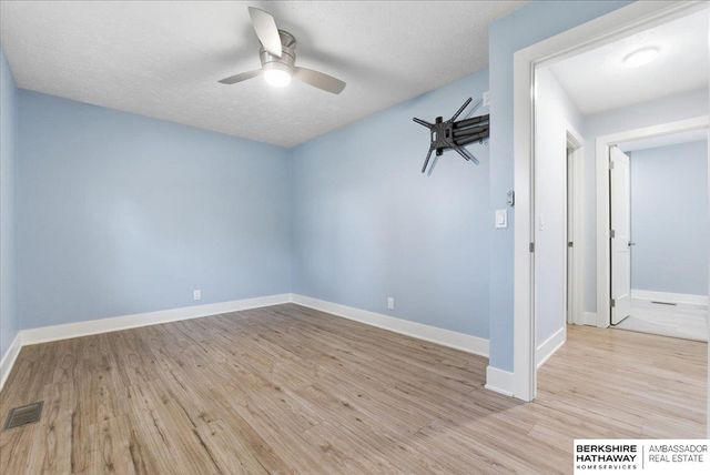 2219 N 143rd Circle, Omaha, NE 68164