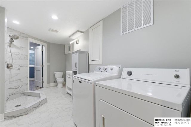 2219 N 143rd Circle, Omaha, NE 68164