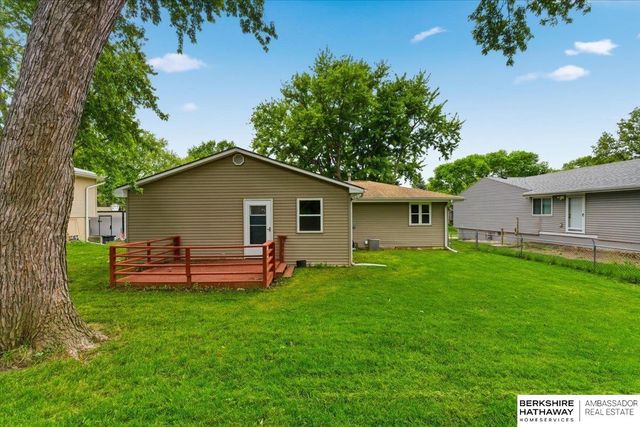 2219 N 143rd Circle, Omaha, NE 68164