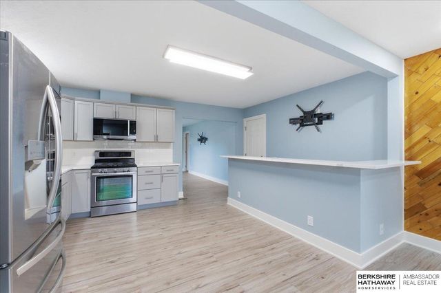 2219 N 143rd Circle, Omaha, NE 68164