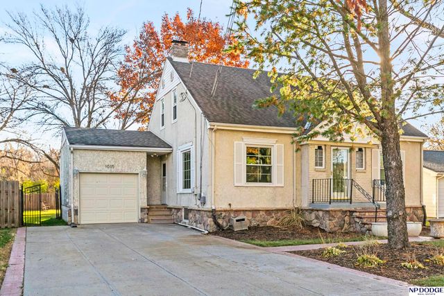 1015 N 83rd Street, Omaha, NE 68114