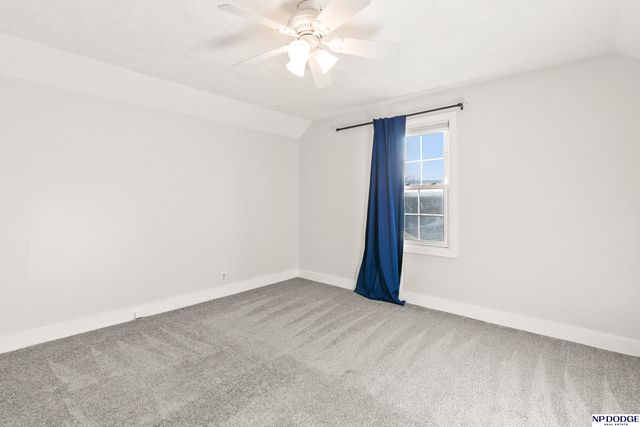 1015 N 83rd Street, Omaha, NE 68114