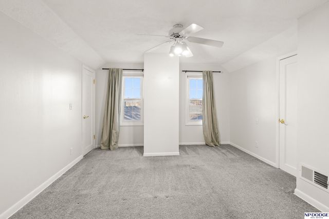 1015 N 83rd Street, Omaha, NE 68114