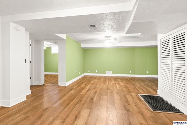 1015 N 83rd Street, Omaha, NE 68114