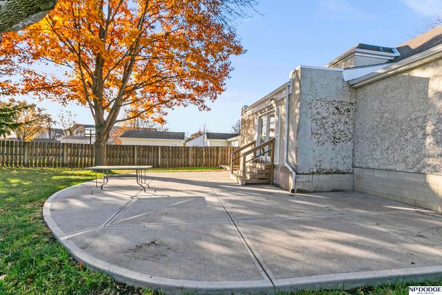 1015 N 83rd Street, Omaha, NE 68114