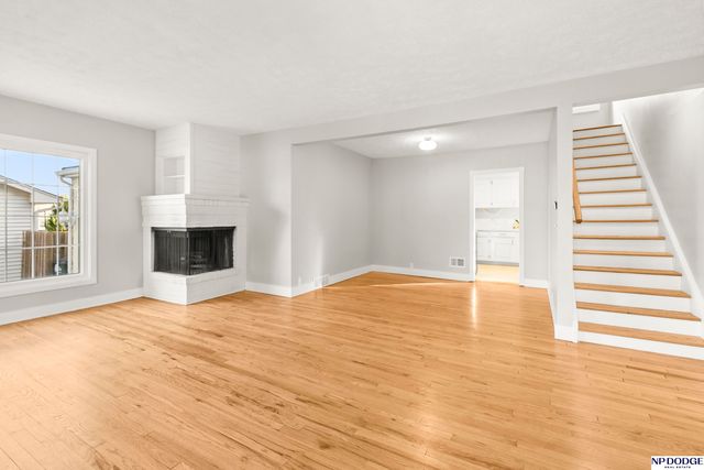 1015 N 83rd Street, Omaha, NE 68114