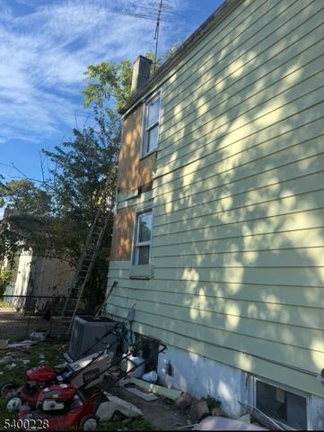 630 Jackson Ave, Linden City, NJ 07036