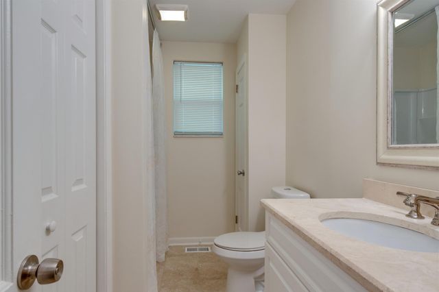 3300 Shakertown Ct, Antioch, TN 37013