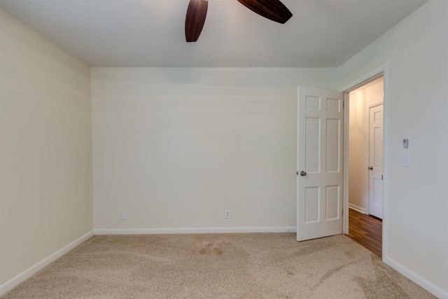 3300 Shakertown Ct, Antioch, TN 37013