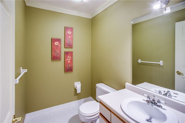 270 Latta Road UN113, Rochester, NY 14612