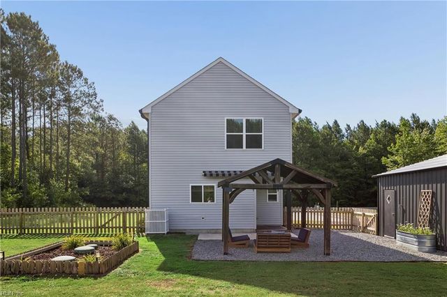 2111 Airport RD, Suffolk, VA 23434