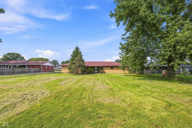 139 South Street, Chesterfield, IN 46017