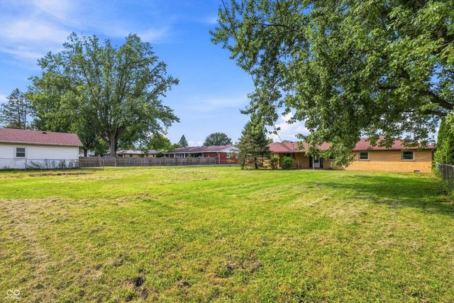 139 South Street, Chesterfield, IN 46017