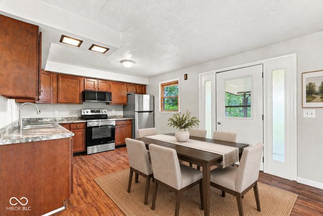139 South Street, Chesterfield, IN 46017